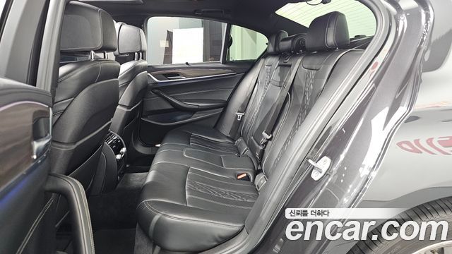 BMW 5 Series (G30) 520d M Sport Package Plus 2018 — фото 12