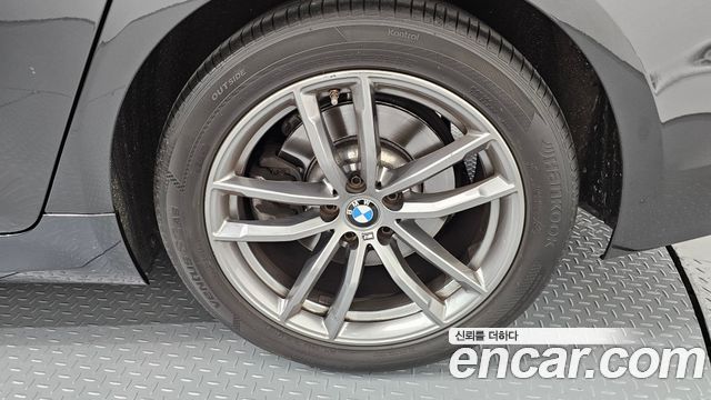 BMW 5 Series (G30) 520d M Sport Package Plus 2018 — фото 21