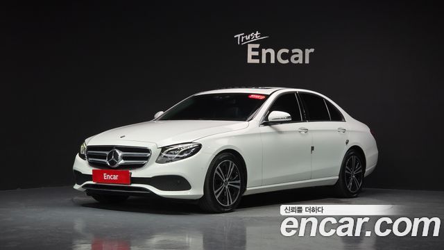 Mercedes-Benz E-Class (W213) E300 Avantgarde 2020 — фото 1