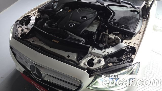 Mercedes-Benz E-Class (W213) E300 Avantgarde 2020 — фото 6