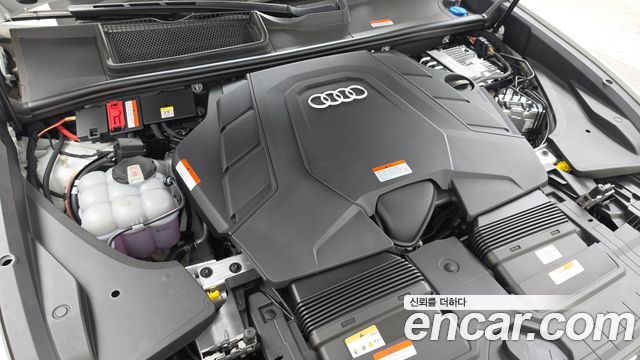 Audi Q8 (4M) 55 TFSI Quattro Premium 2023 — фото 6