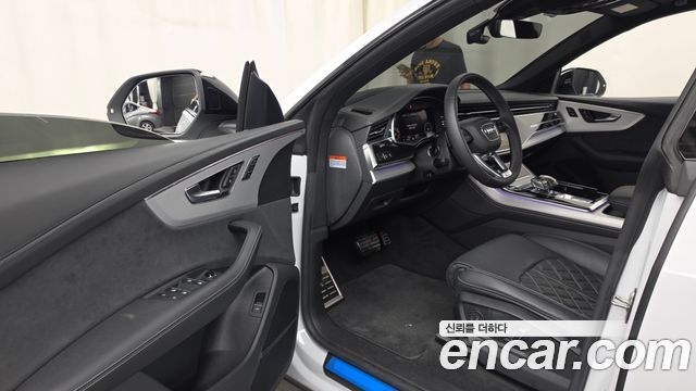 Audi Q8 (4M) 55 TFSI Quattro Premium 2023 — фото 10