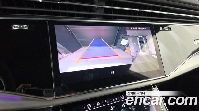 Audi Q8 (4M) 55 TFSI Quattro Premium 2023 — фото 15