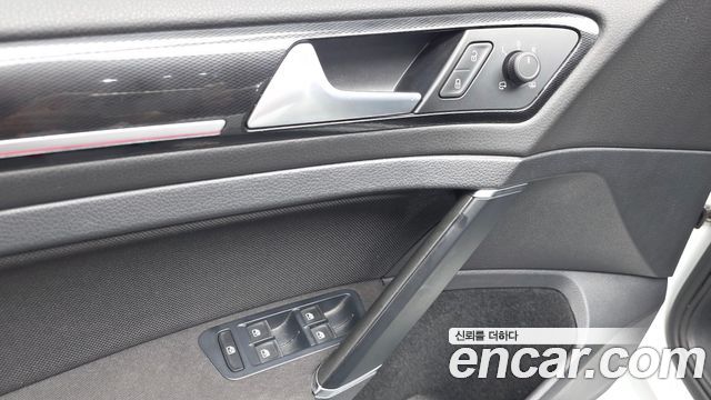 Volkswagen Golf (VII) 2.0 GTI Extreme Edition 2016 — фото 13