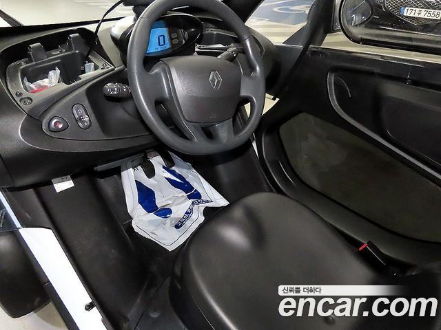 Renault Korea Twizy Life(2-Seater) 2019 — фото 13