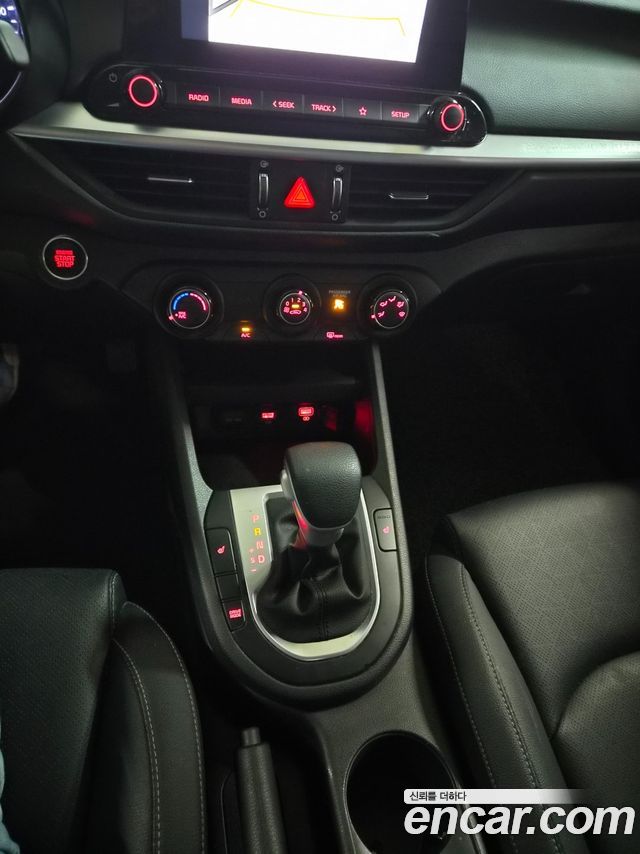 Kia K3 (II) 1.6 Trendy 2023 — фото 17