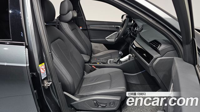 Audi Q3 (F3) 35 TDI Premium 2025 — фото 32