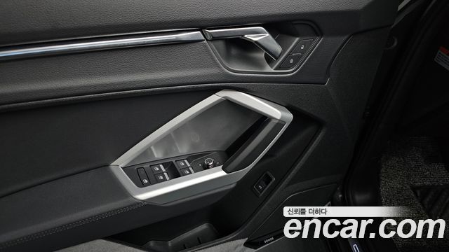 Audi Q3 (F3) 35 TDI Premium 2025 — фото 40