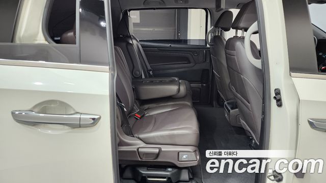 Honda Odyssey 3.5 5th 2019 — фото 14