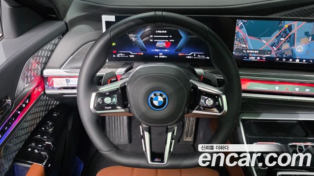 BMW 7 Series (G70) 750e xDrive M Sport 2026 — фото 17