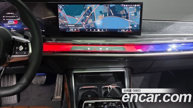 BMW 7 Series (G70) 750e xDrive M Sport 2026 — фото 18