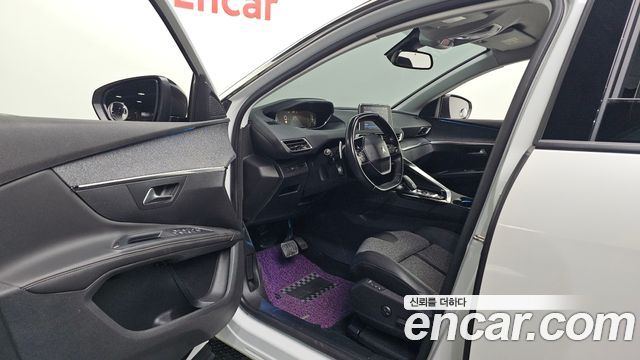 Peugeot 5008 (II) 1.6 BlueHDi Allure 2019 — фото 10