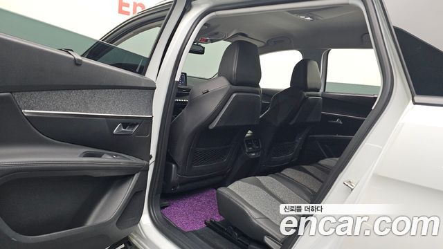Peugeot 5008 (II) 1.6 BlueHDi Allure 2019 — фото 11