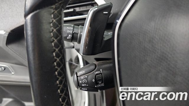 Peugeot 5008 (II) 1.6 BlueHDi Allure 2019 — фото 14