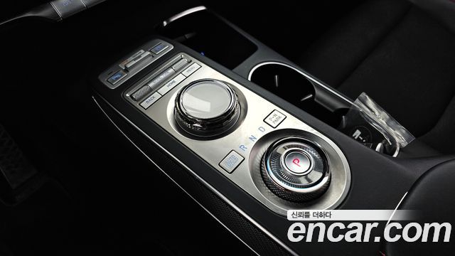 Genesis GV70 2.5T Gasoline AWD 2022 — фото 9