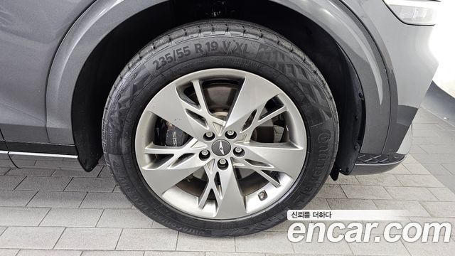Genesis GV70 2.5T Gasoline AWD 2022 — фото 21