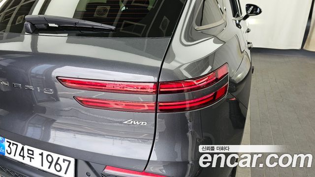 Genesis GV70 2.5T Gasoline AWD 2022 — фото 23