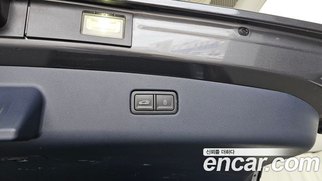 Genesis GV70 2.5T Gasoline AWD 2022 — фото 32