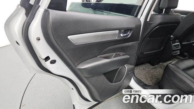 Renault Korea QM6 2.0 LPe RE 2WD 2021 — фото 25