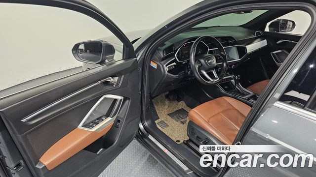 Audi Q3 (F3) 35 TDI Quattro Premium 2022 — фото 10