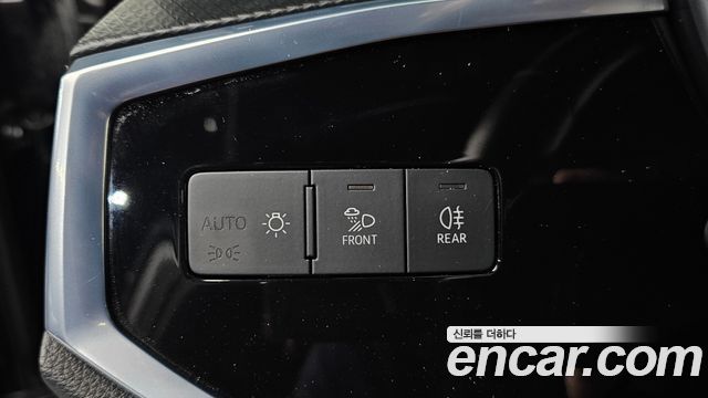 Audi Q3 (F3) 35 TDI Quattro Premium 2022 — фото 14