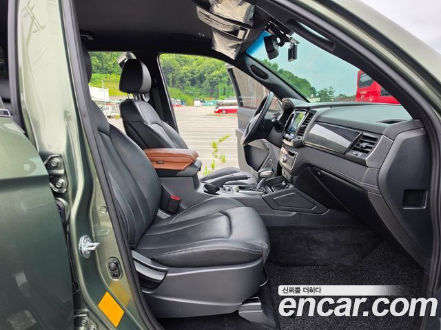 KG Mobility (SsangYong) Rexton Sports Khan Diesel 2.2 4WD Prestige 2023 — фото 16