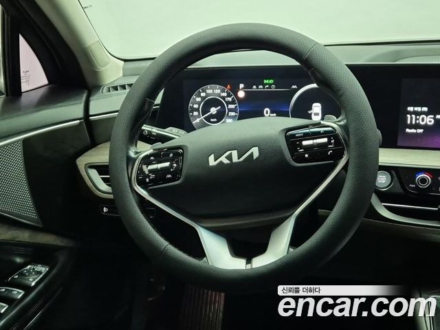 Kia K8 2.5 Gasoline 2WD Noblesse 2022 — фото 6