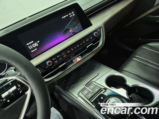 Kia K8 2.5 Gasoline 2WD Noblesse 2022 — фото 9