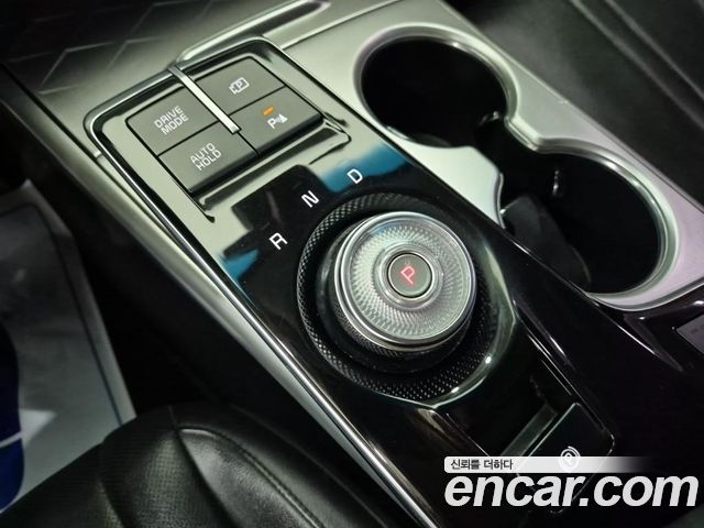 Kia K8 2.5 Gasoline 2WD Noblesse 2022 — фото 16