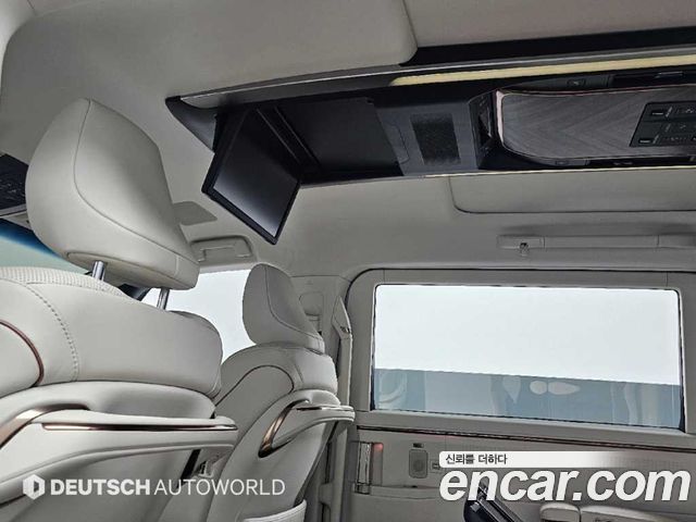 Lexus LM (II) 500h Executive 2025 — фото 22