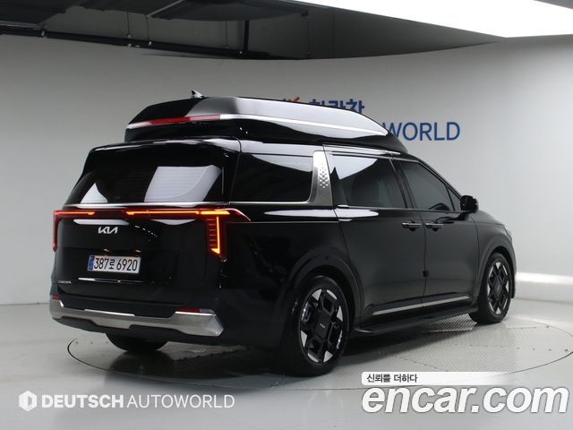 Kia Carnival (IV) Gasoline 9-Seater Hi Limousine (7-seater Limousine(Special vehicle) 2024 — фото 2