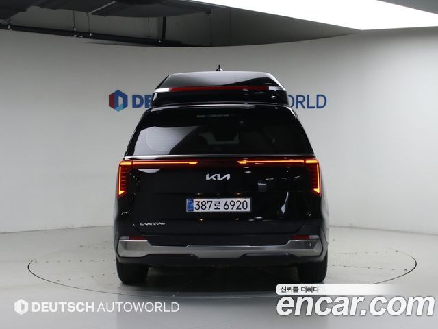 Kia Carnival (IV) Gasoline 9-Seater Hi Limousine (7-seater Limousine(Special vehicle) 2024 — фото 4
