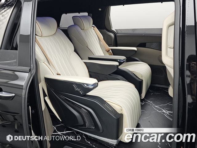Kia Carnival (IV) Gasoline 9-Seater Hi Limousine (7-seater Limousine(Special vehicle) 2024 — фото 16