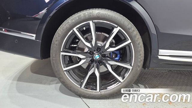 BMW X7 (G07) xDrive 40i M Sport 6STR 2021 — фото 5