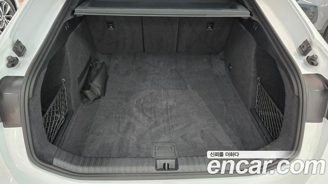 Audi A6 e-tron Performance S line 2025 — фото 24