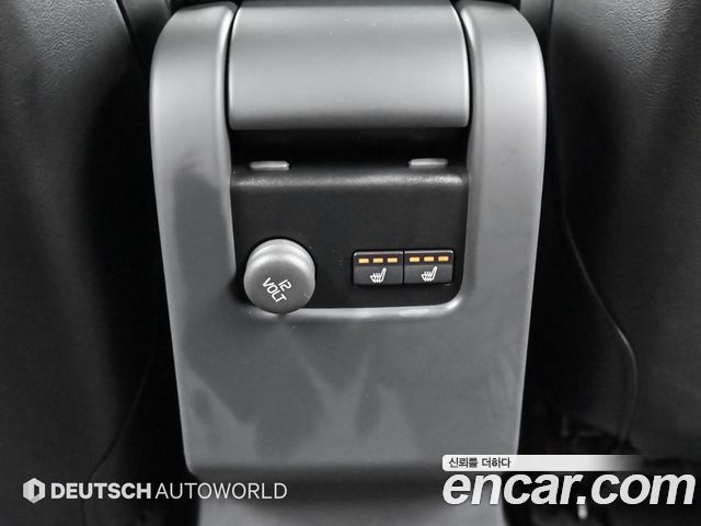 Volvo S60 Polester 2nd 2017 — фото 20
