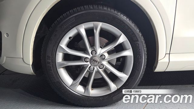 Audi Q3 2.0 TDI Quattro Dynamic 8U 2014 — фото 5