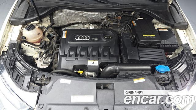 Audi Q3 2.0 TDI Quattro Dynamic 8U 2014 — фото 6