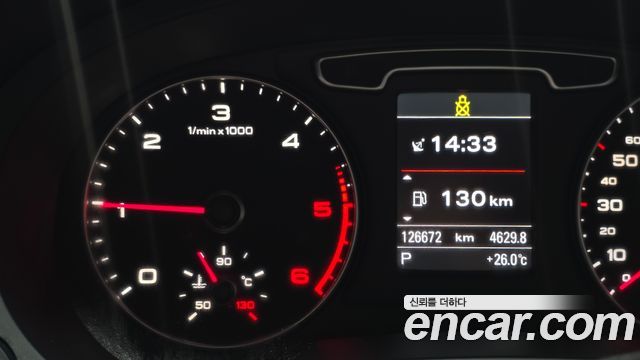 Audi Q3 2.0 TDI Quattro Dynamic 8U 2014 — фото 8