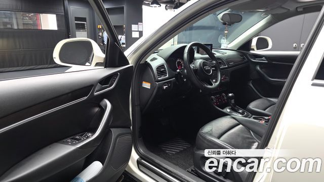 Audi Q3 2.0 TDI Quattro Dynamic 8U 2014 — фото 10