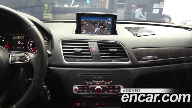 Audi Q3 2.0 TDI Quattro Dynamic 8U 2014 — фото 14
