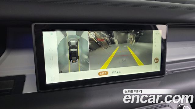 Land Rover Defender (L663) 110 P300 X-Dynamic SE 2024 — фото 16