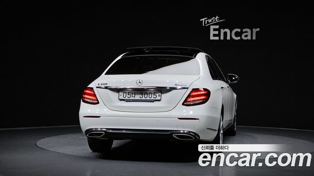 Mercedes-Benz E-Class (W213) E300 Exclusive 2019 — фото 4