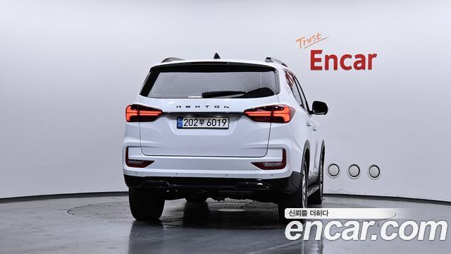 KG Mobility (SsangYong) Rexton Diesel 2.2 4WD Signature 2023 — фото 4