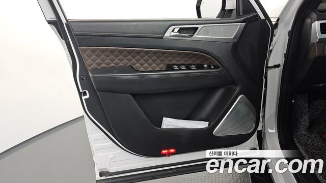KG Mobility (SsangYong) Rexton Diesel 2.2 4WD Signature 2023 — фото 24