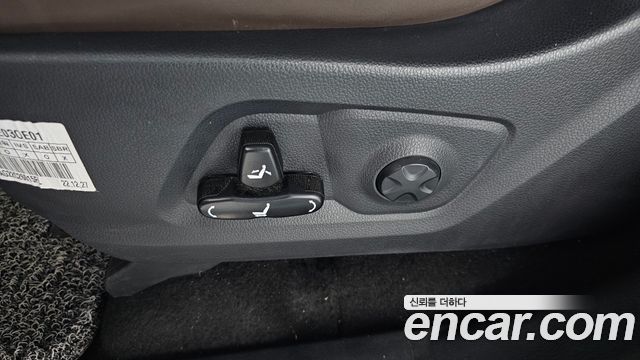 KG Mobility (SsangYong) Rexton Diesel 2.2 4WD Signature 2023 — фото 32
