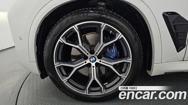 BMW X5 (G05) xDrive 40i M Sport 2025 — фото 5