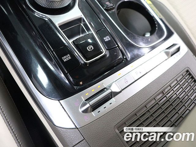 Kia Carnival (IV) Diesel 9-Seater Hi-Limousine Signature 2021 — фото 10
