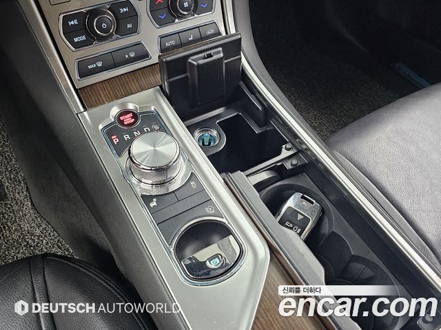 Jaguar XF 2.2D Luxury X250 2015 — фото 9