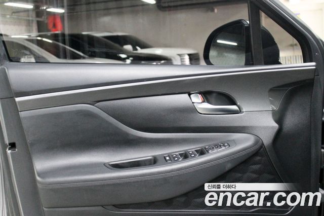 Hyundai Santa Fe Diesel 2.2 2WD Prestige 2023 — фото 7